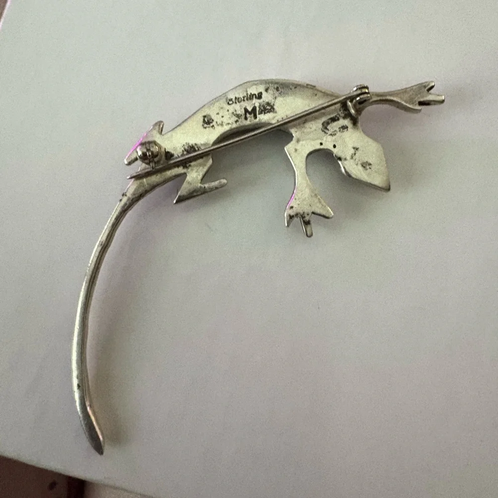 Wilbur Muskett Jr. Navajo lizard brooch pin